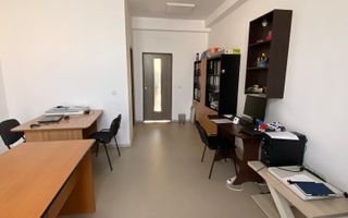 Spatiu birou - Poză 11