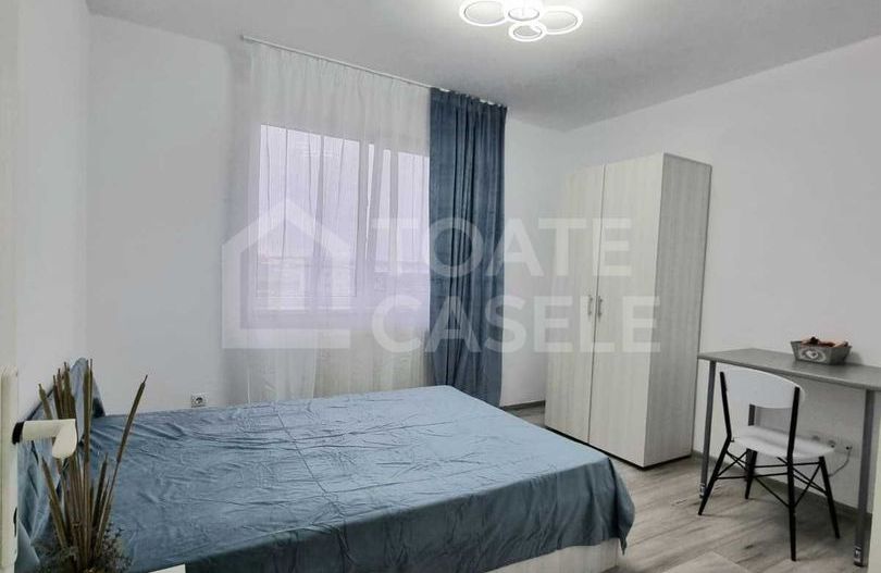 Apartament cu 2 camere, decomandat, zona Ambient - Poză 1