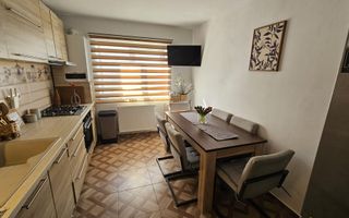 Apartament 3 camere | 82MPU | Etaj intermediar | Selimbar - Poză 2