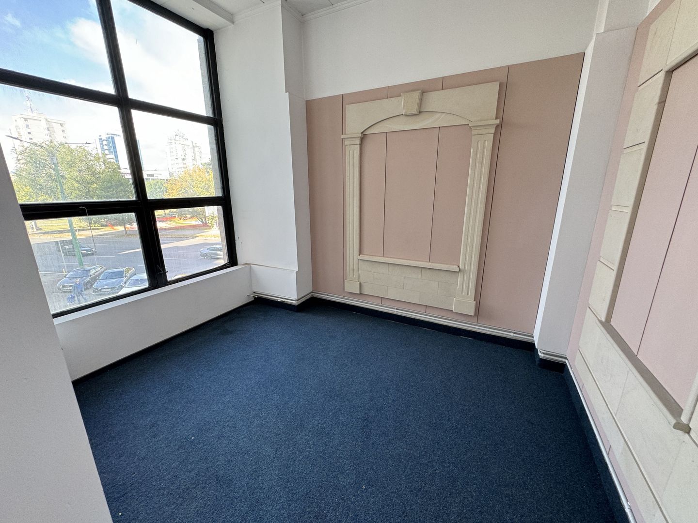 Spațiu comercial 493 mp utili | Locație centrală | Vizibilitate excelentă | - Poză 43