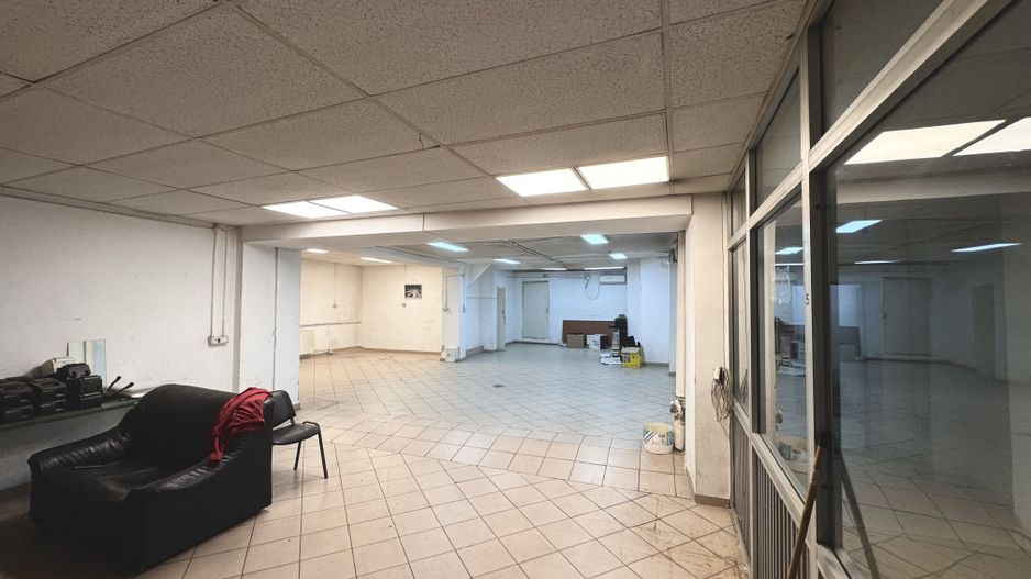 Vilă P+1 | Str. Vlad Județul 55 teren 300m | Birouri sau producție - Poză 13