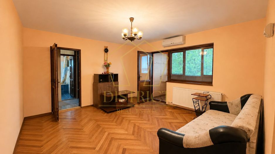 Apartament cu 2 camere și boxa | Simion Barnutiu - Poză 1