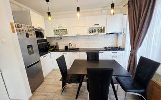 Apartament 3 camere, 2 băi, 2 locuri de parcare | Evocasa Orizont–Nord - Poză 2