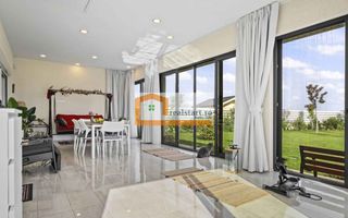 Langa Padure, Vila P+Pod , 1500mp teren,  terasa 40mp,  complex securizat - Poză 35