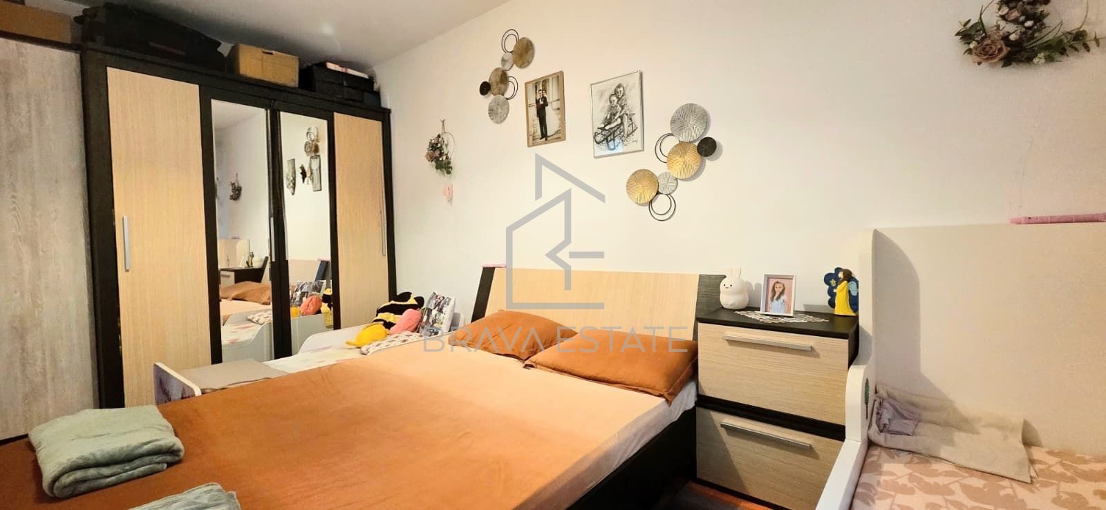 Apartament 48mp, 2 camere, parcare, zona Parcul Poligon , Floresti - Poză 2