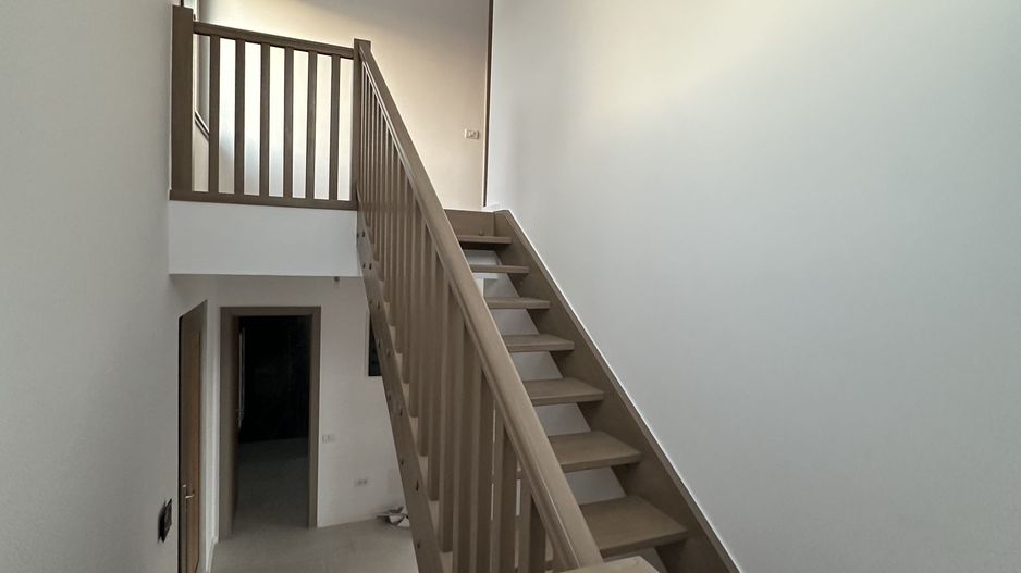 Casa cu 4 camere - Dumbravita - Poză 13