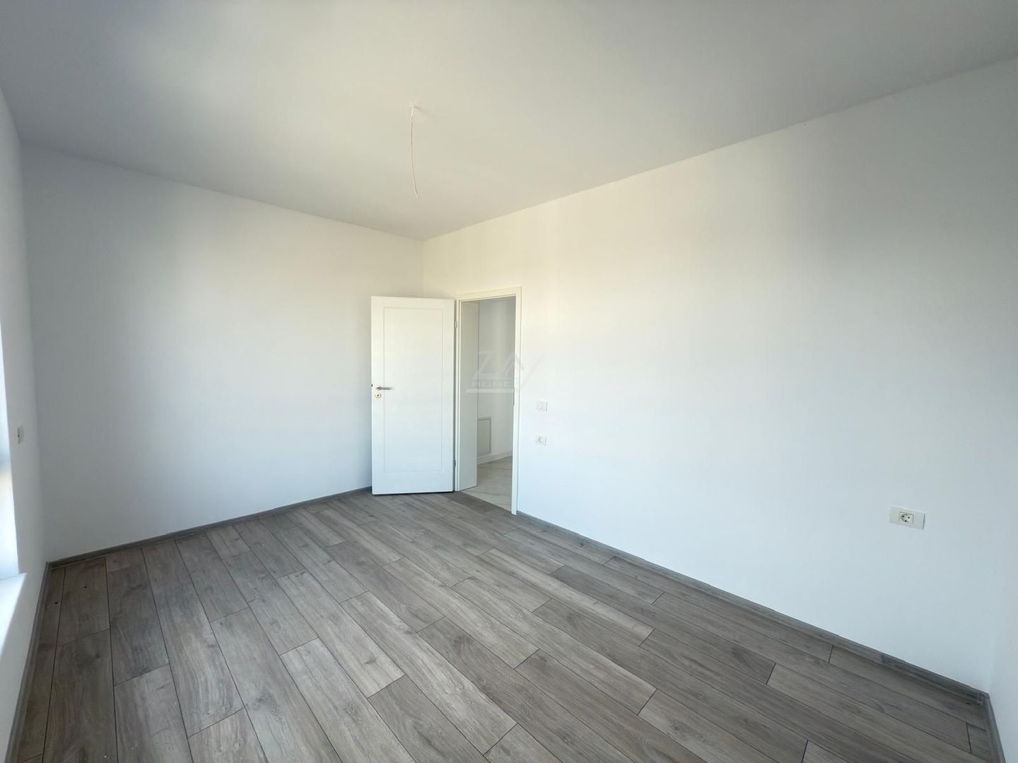 Bloc finalizat. Terasa 45 mp. Loc de parcare. - Poză 8