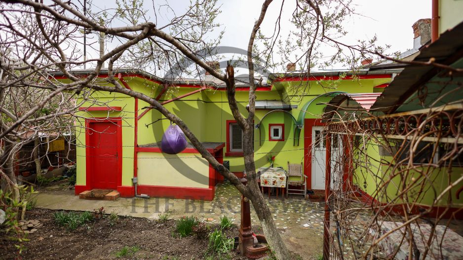Casă 4 camere de vânzare | Anexa și Garaj | Zona Centrala Ploiesti - Poză 3