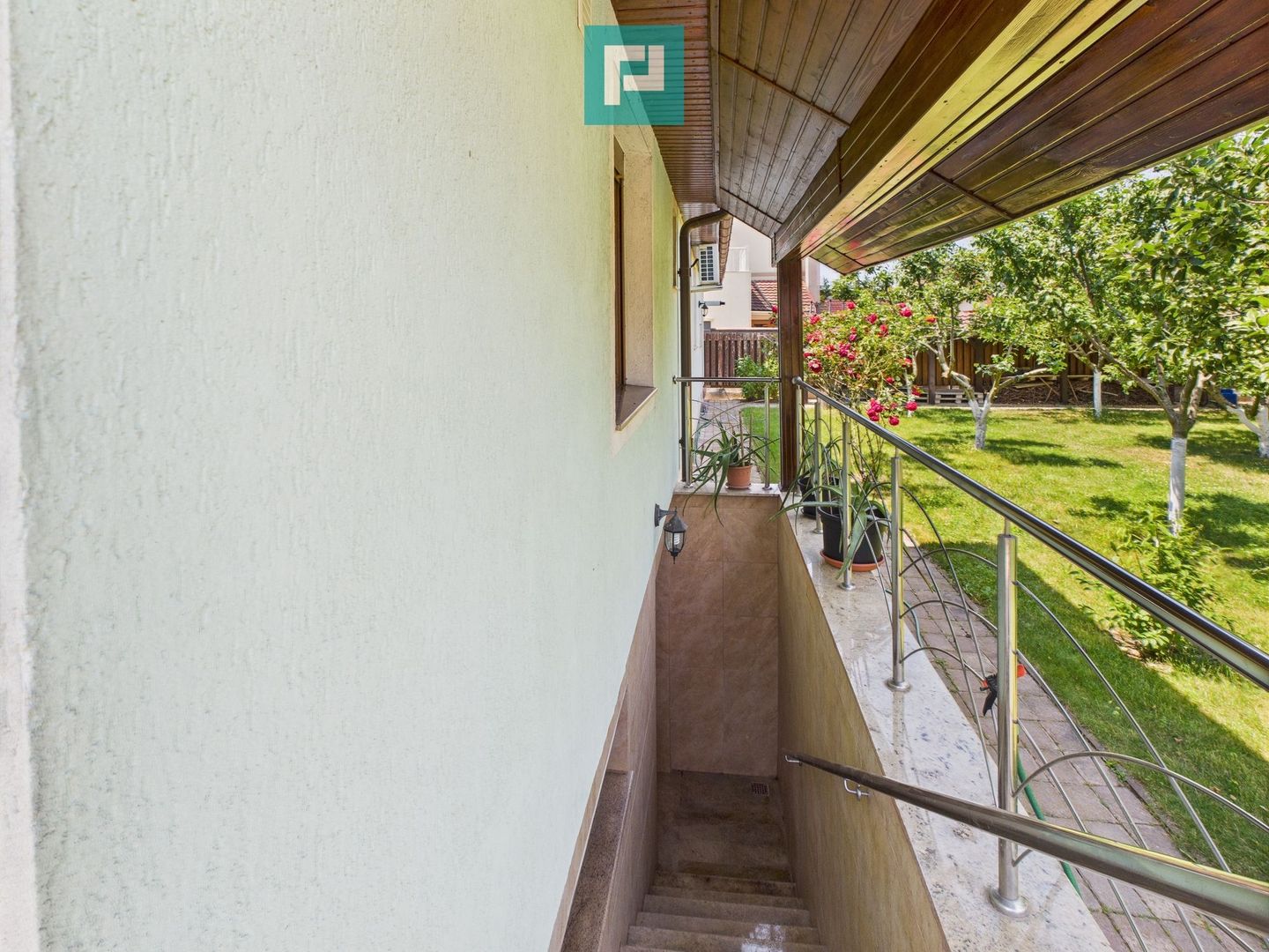 Casă cochetă în Sânleani - Cartierul Florilor - Poză 31