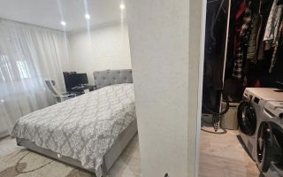 Apartament cu 3 camere/ 72mp/ zona Tatarasi - Poză 4