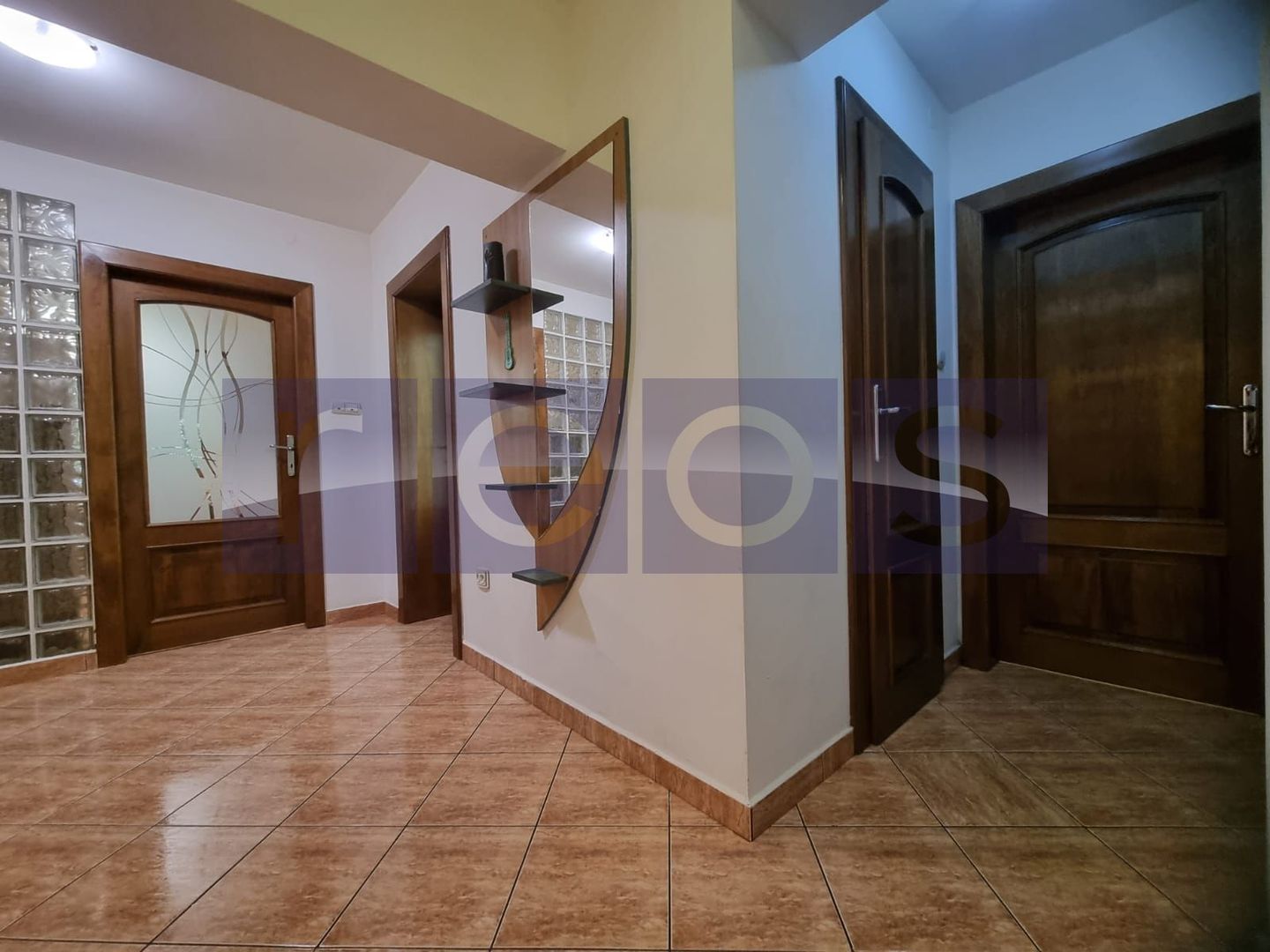 VANZARE - 4 -CAMERE DECOMANDAT - PIATA  VICTORIEI - Poză 12