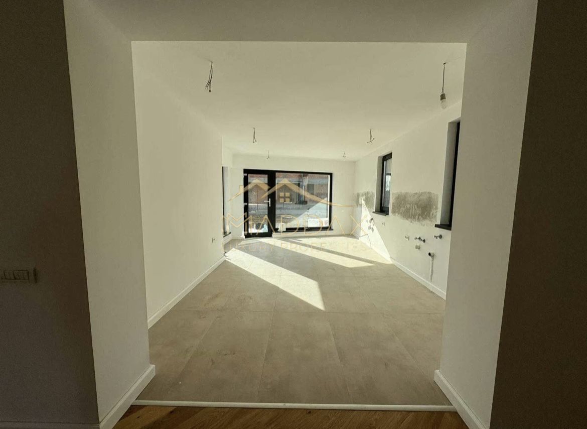 Vila LUX***Panouri fotovoltaice***Lake view//Laguna Albastra/Corbeanca - Poză 9