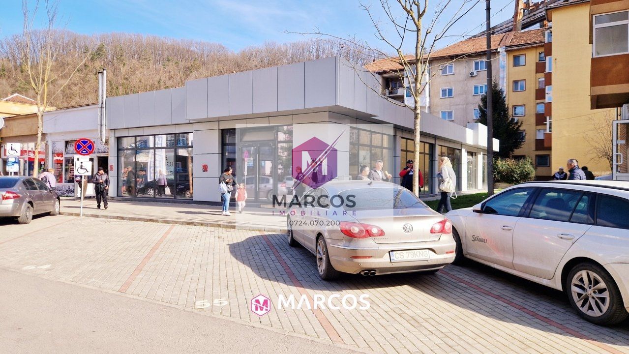 Spațiu comercial cu vad excelent la Piața Sud - ID 1072 - Poză 2