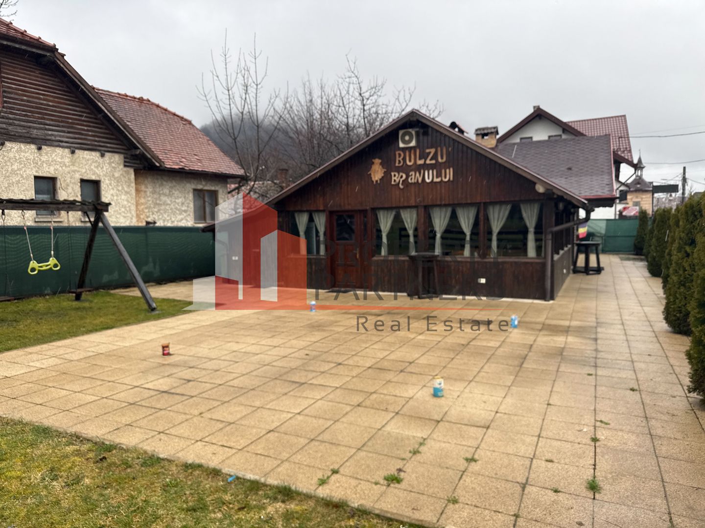 Restaurant de închiriat în Bran – terasă mare + poziție centrală - Poză 2