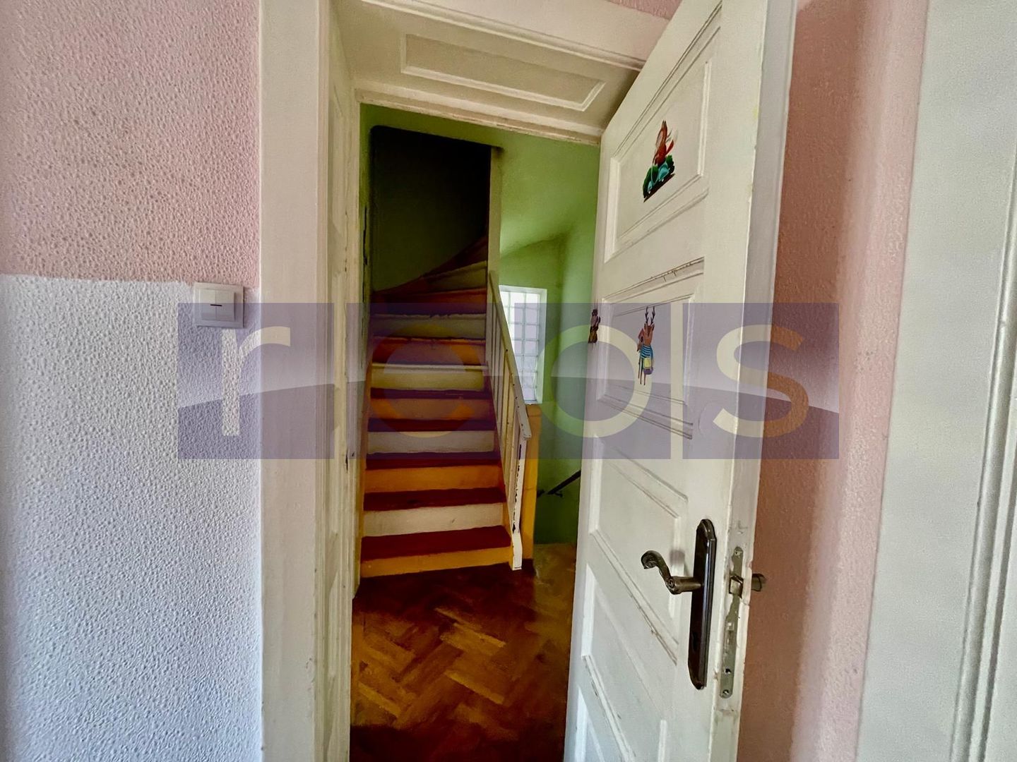 VANZARE VILA INTERBELICA VATRA LUMINOASA NECESITA RENOVARE CURTE PROPRIE - Poză 8