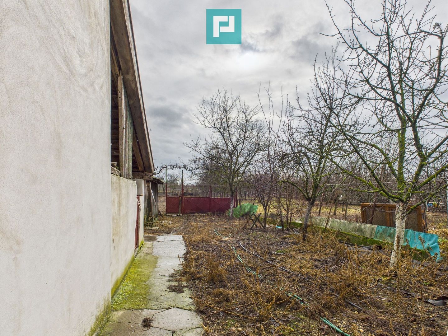 Casă cu 4 camere în Nădab - Poză 16