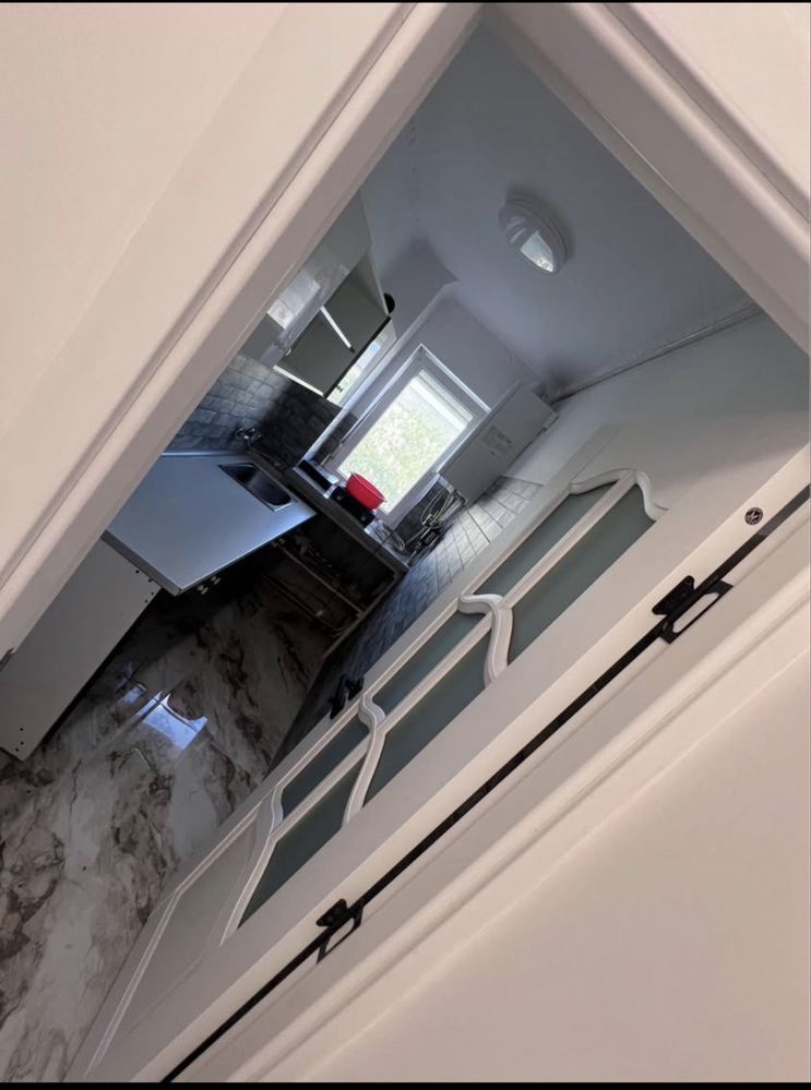 BRASADAS vinde ap 2 cam RENOVAT etaj 4/4 Humulești. - Poză 5