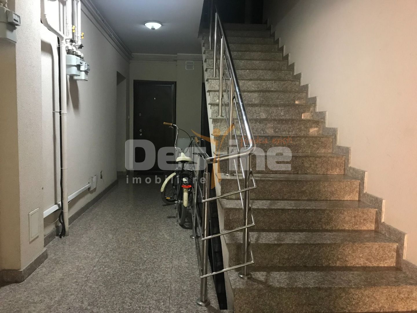 Apartament 2 camere decomandat Gorjului | 102mp | 125.000 EUR - Poză 13