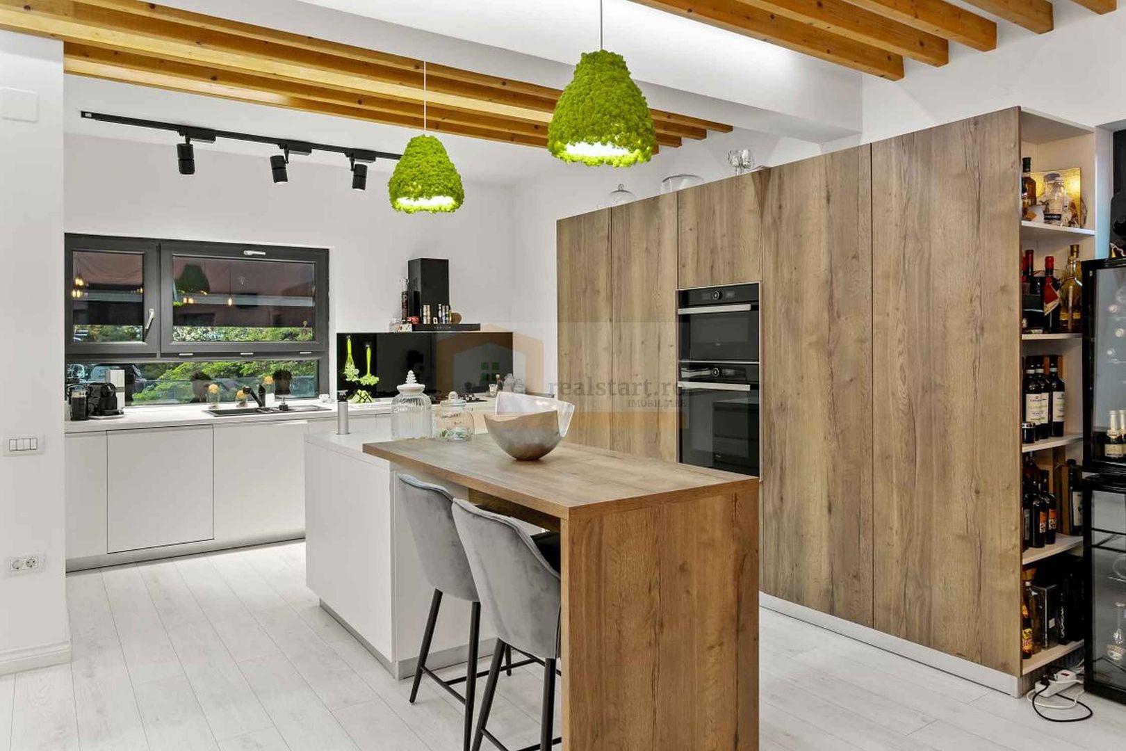 Deschidere Lac Snagov, Semineu, Garaj barca cu lift, ponton - Poză 11