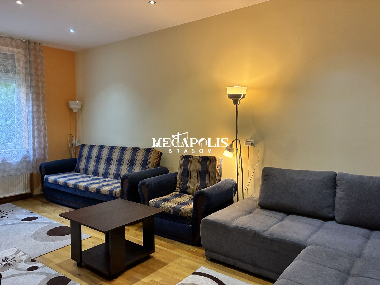 Garsonieră / Brașovul vechi / Perfectă pentru studenți - Poză 2