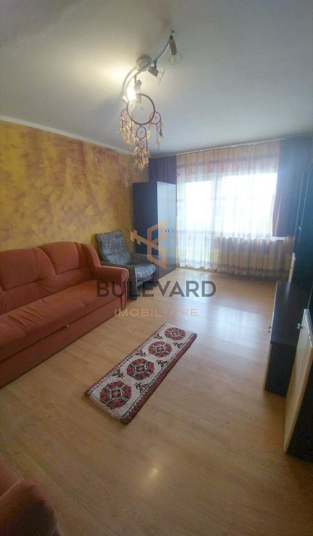 Ap 3 camere decomandate, semicentral, zona verede si linistita - Poză 8