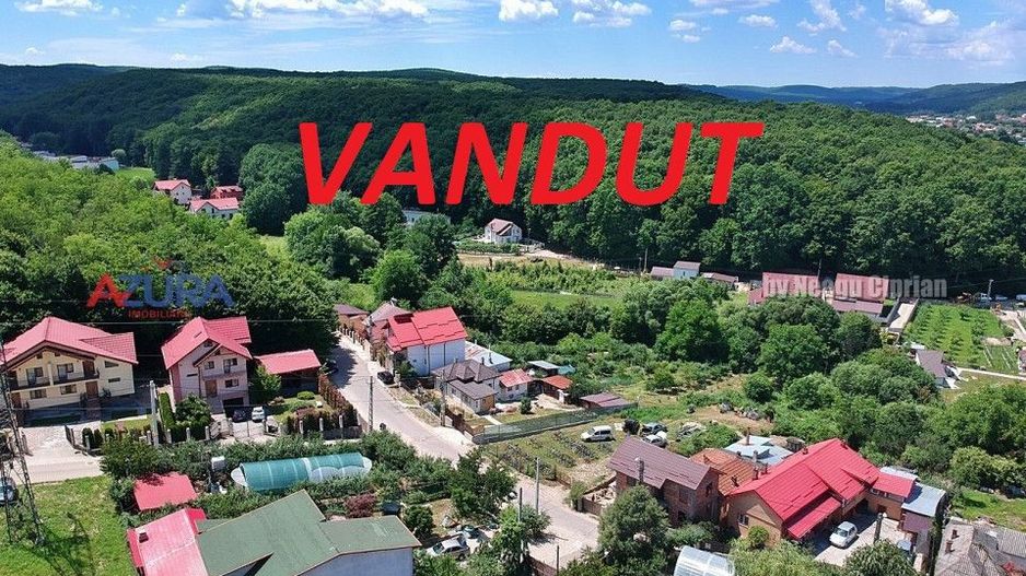 Vanzare teren intravilan, 500 mp, Labusesti - Poză 1