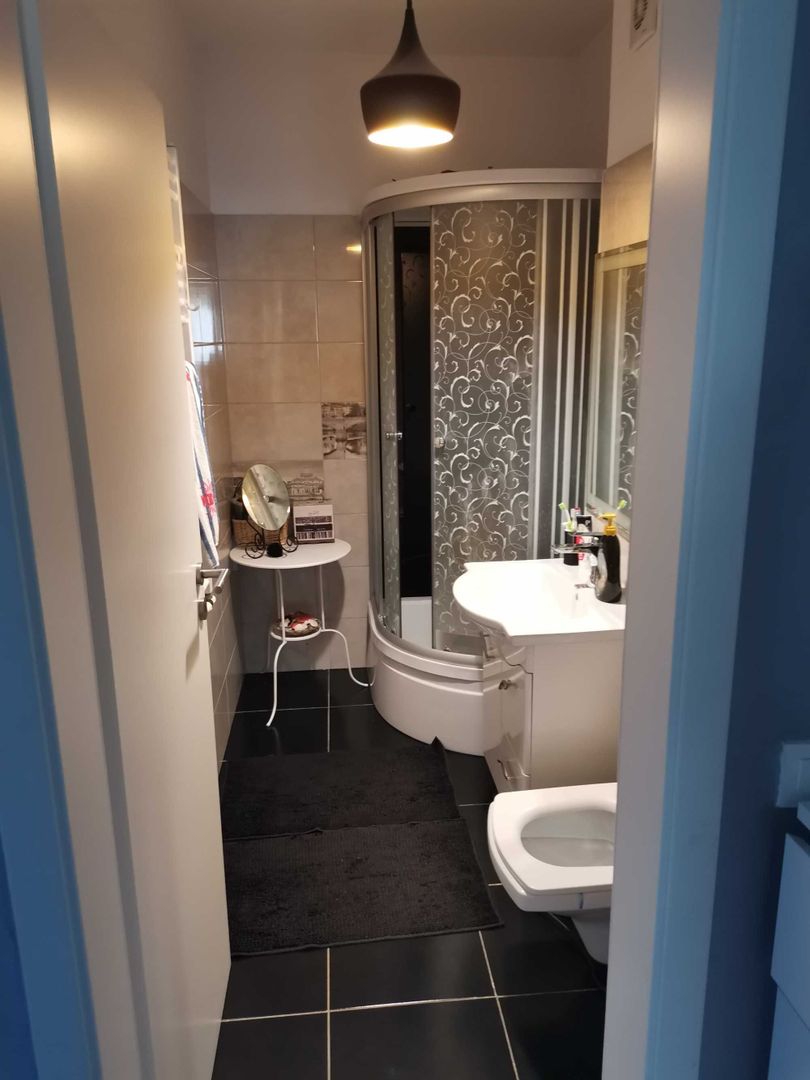 Apartament cu loc de parcare privat | Tractorul | Coresi - Poză 4