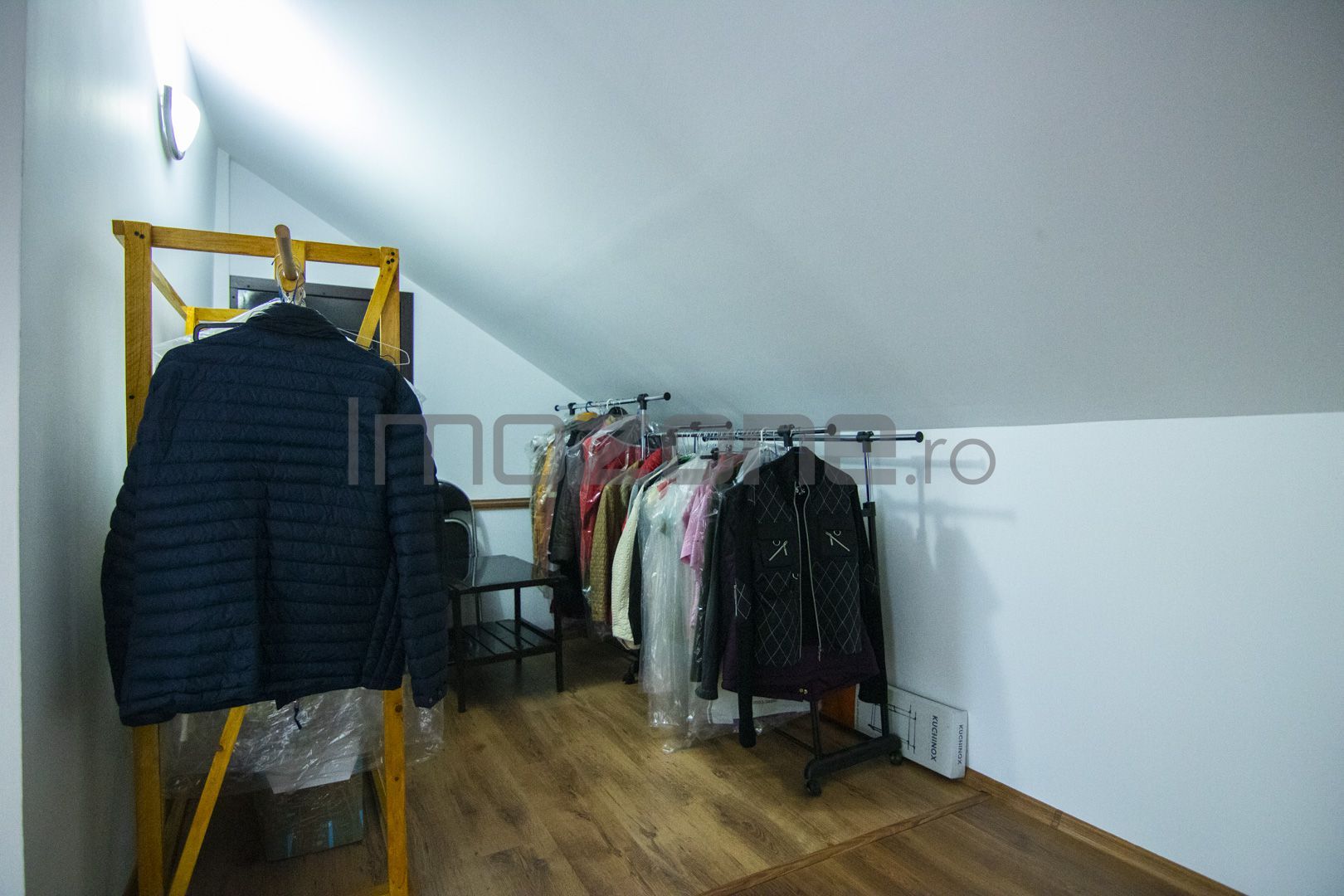 Casă / Vilă, 5 camere, teren 690 Mp., Prelungirea Ghencea - Maracineni - Poză 39