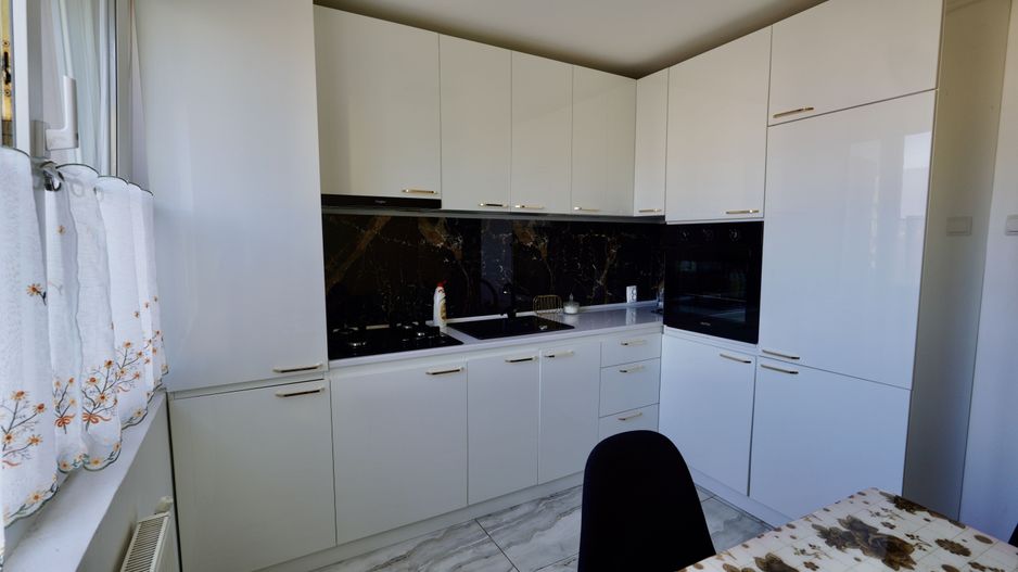 Apartament modern cu 2 camere în Codlea – complet renovat! - Poză 5