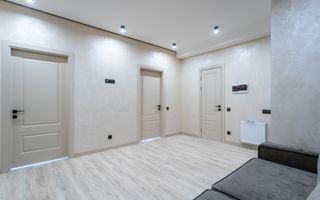 Vânzare, apartament, 2 camere + living, strada Nicola - Poză 12