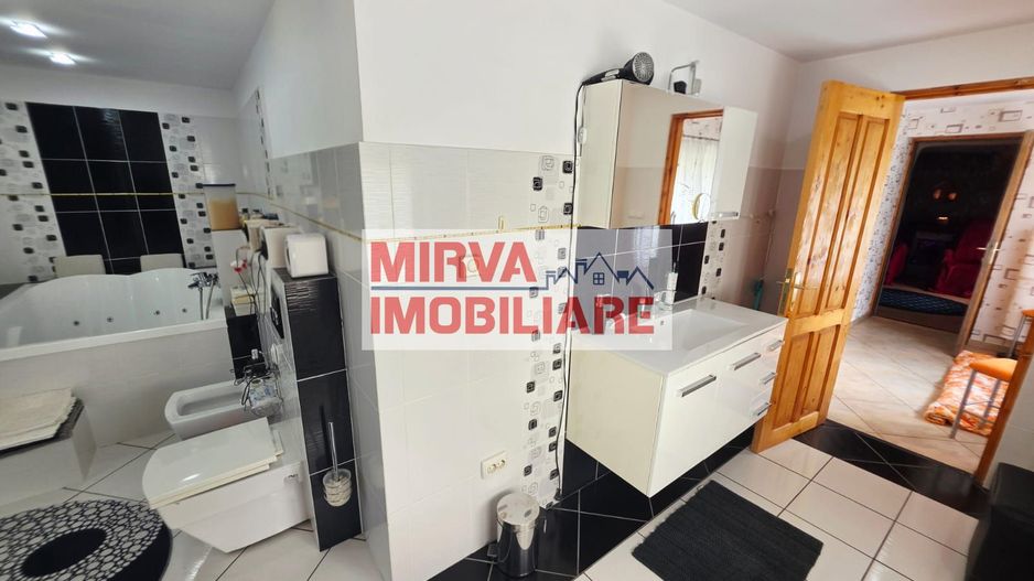 Vilă premium 5 camere cu salină și garaj | Coțofenești - Poză 52