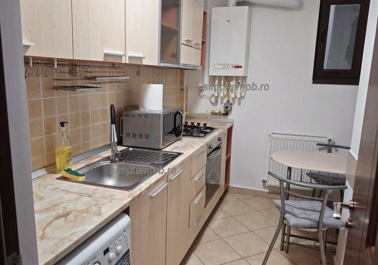 Mobilat Utilat Apartament cu 2 Camere Aproape de Metrou - Poză 5
