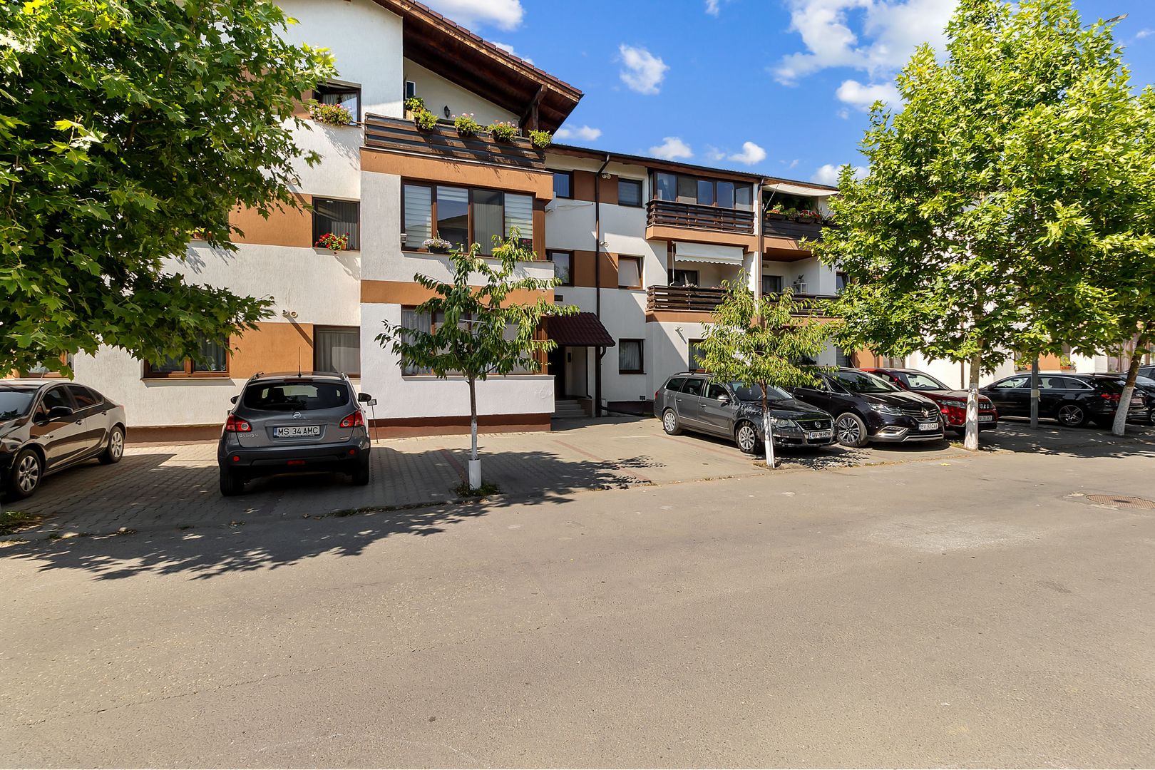 Apartament 2 camere de vânzare – Sanpetru, parter, curte proprie - Poză 11