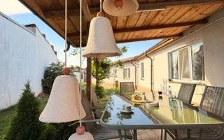 Casă 4 camere de vânzare – Popești-Leordeni- Curte și grădină - Poză 1