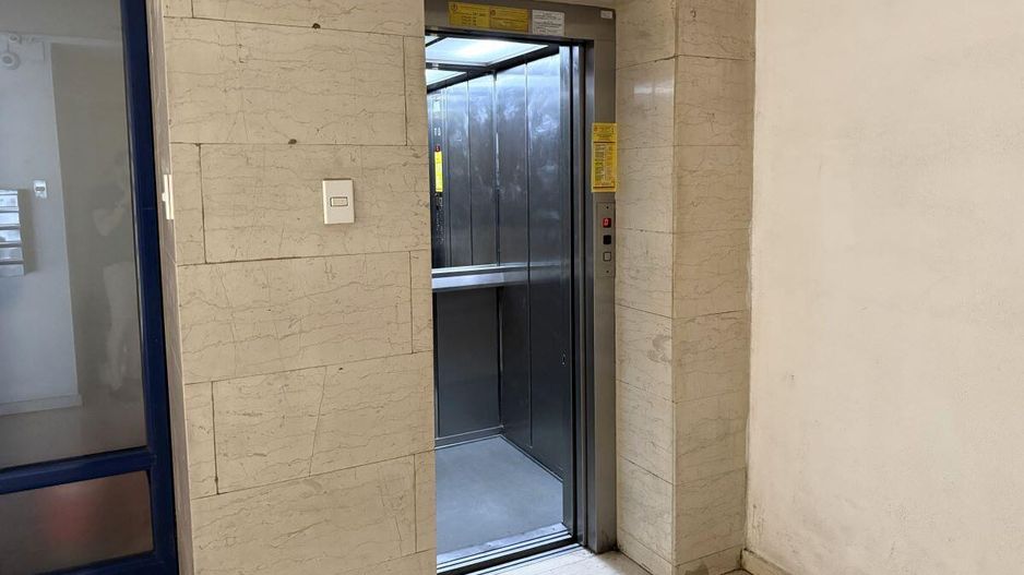 Polona - Duplex 256 mpu, 6 camere, etaje 6+7, panorama, terase 52 mp - Poză 39