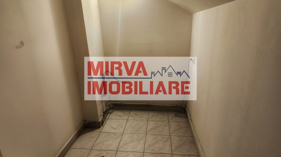 Casa P+1E+M, cu 5 camere în Cantacuzino – ideală birouri sau locuință - Poză 42