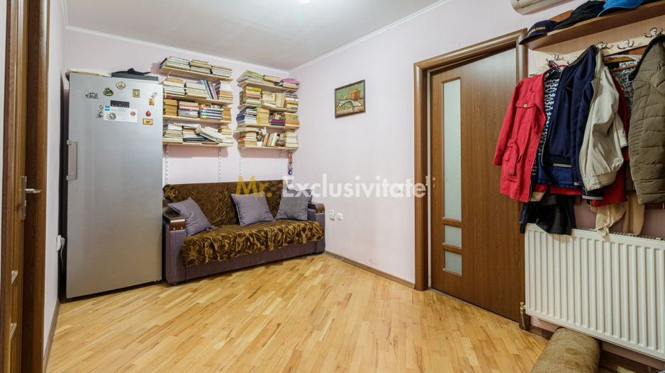 3 camere parter inalt 11 Iunie - Poză 5