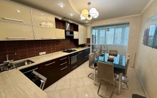 Chirie, apartament, 3 camere, str. Burebista, sectorul Botanica - Poză 1