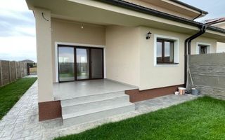 Duplex 5 camere cu finisaje premium-Moșnița Nouă - Poză 1