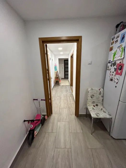 APARTAMENT 3 CAMERE DECOMANDAT & RENOVAT CENTRALA TERMICA BLOC 1978 PACII - Poză 4