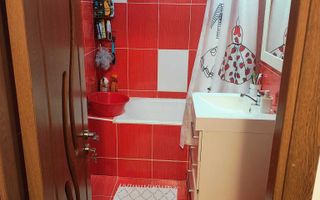 BRASADAS vinde ap 3 cam etaj 4/4 in Carpati 2. - Poză 6