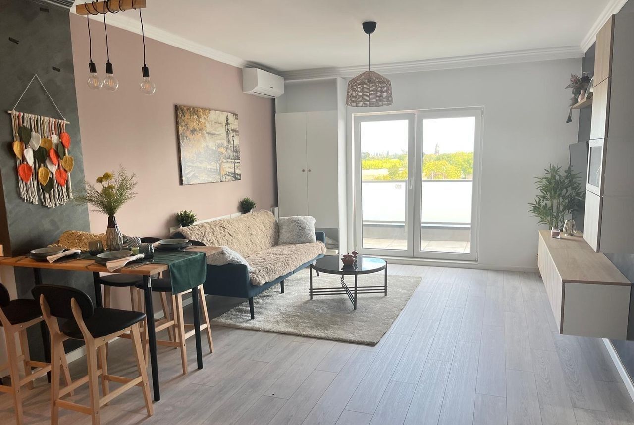 Penthouse 3 camere etaj 3/3 amenajat - Poză 2