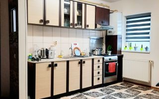 Apartament cu 3 camere in Floresti. - Poză 1