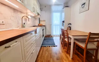 APARTAMENT DE VÂNZARE 4 CAMERE ETAJ 1 BALCON BOXĂ LIFT PARCARE CENTRAL - Poză 14