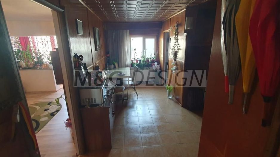 Apartament 3 camere2 bai 2 balcoane Centrala proprie. - Poză 7