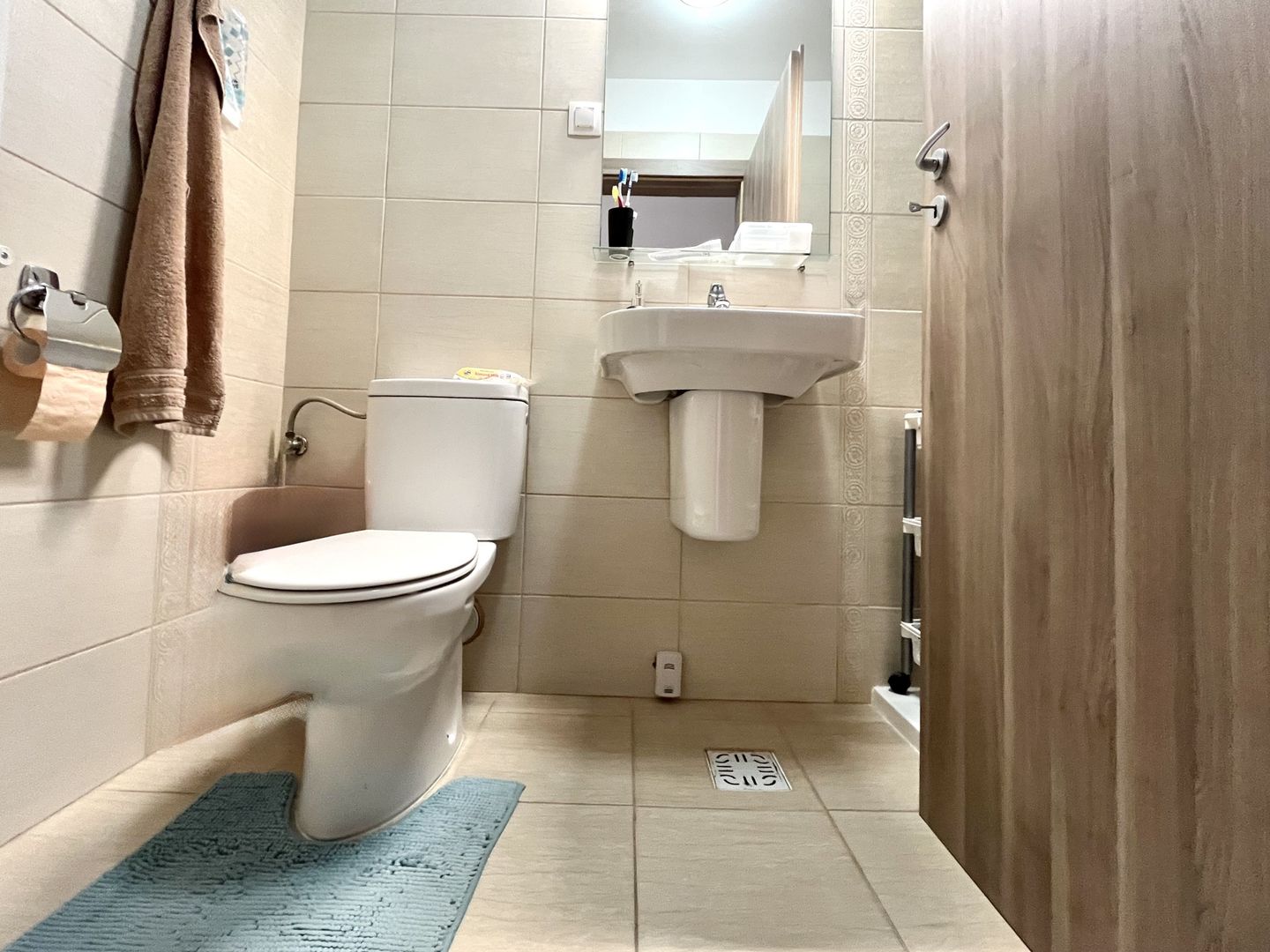 Apartament 3 camere, primitor si spatios, Zona Central - City of Mara - Poză 12