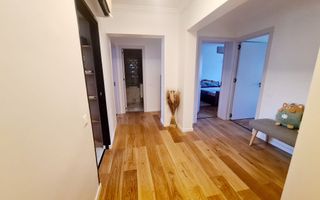 Apartament 4 camere de inchiriat - Zona Centrala - Poză 3