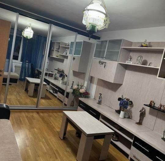 Apartament 2 camere, Trapezului, la 2 min. de metrou, piată, scoala, mobilat - Poză 1