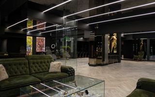 Spațiu comercial premium de vânzare cu chiriaș stabil, contract 10 ani și două locuri de parcare – Iași, Tătărași, Veneția Residence - Poză 1