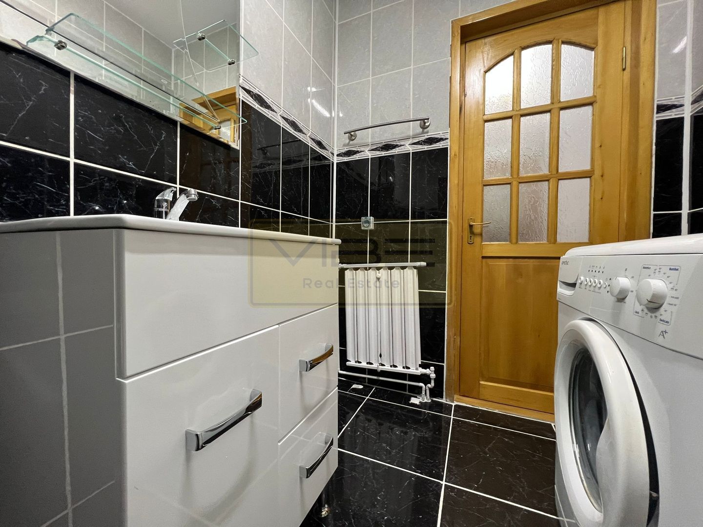 Apartament 1 camera +parcare si gradina Galata Belvedere - Poză 7